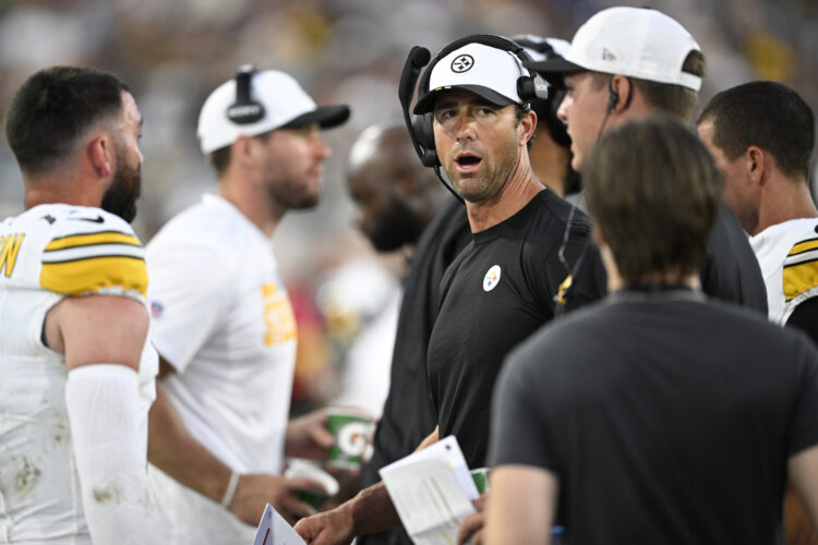 Steelers QB coach impressed by duo